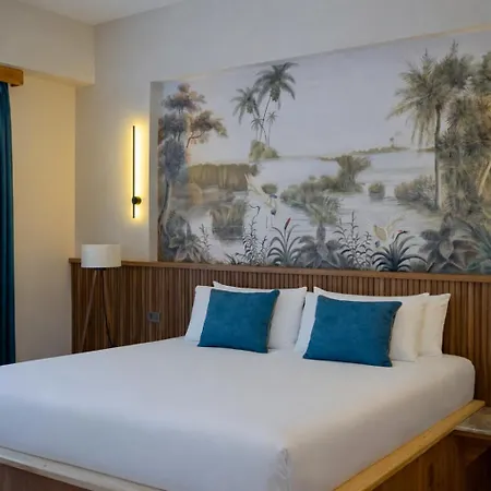 De Hotel *